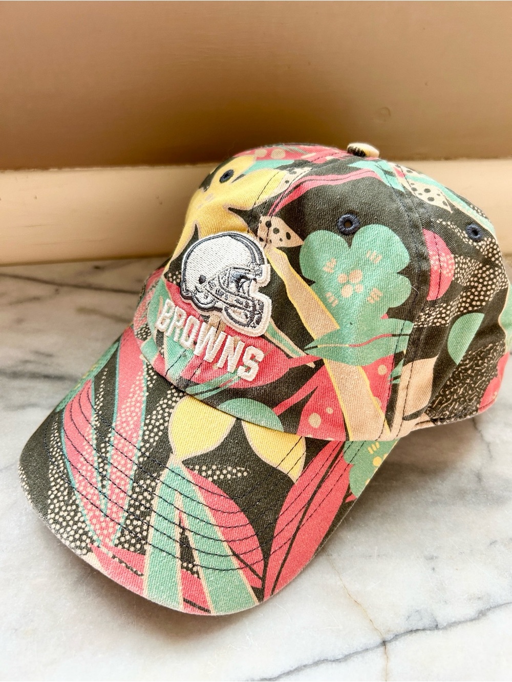 Cleveland Official NFL Browns Women’s Floral Logo Baseball Cap